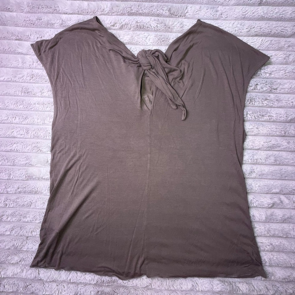 Just Cavalli Gray Brown Giraffe Graphic Tie Back Top IT 42 Womens US Medium - Picture 9 of 11